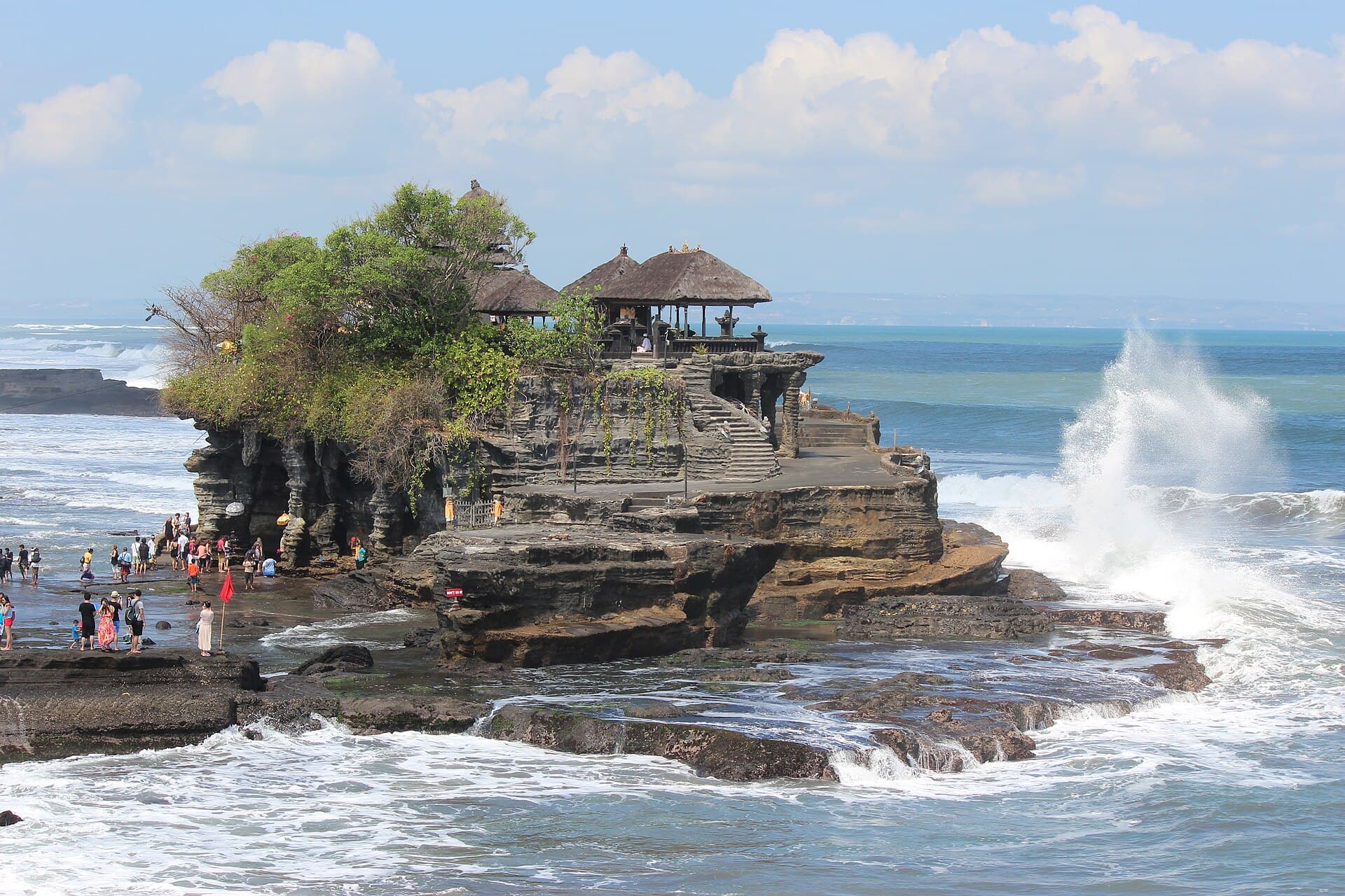 Bali Tapınaklar Turu: Tanah Lot ve Uluwatu